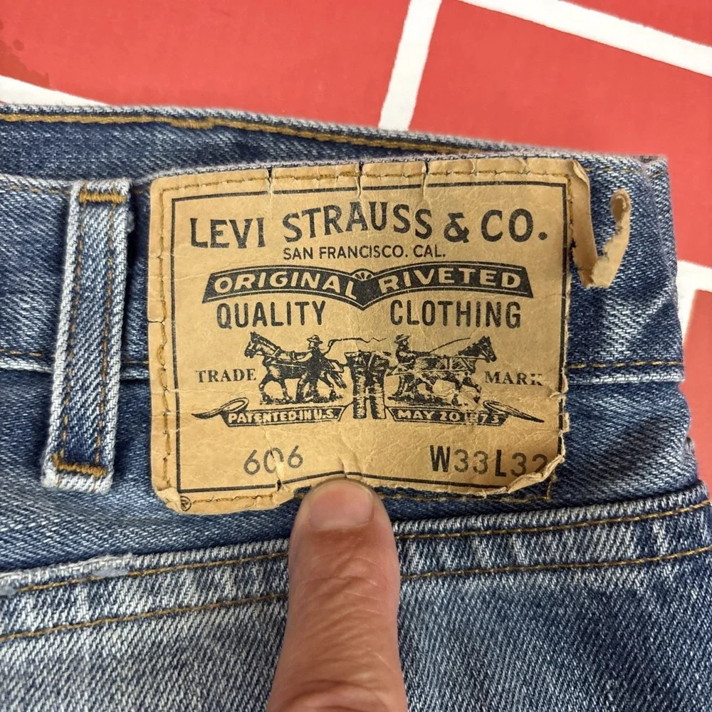 Levi's 606 Orange Tab Jeans Big E 33x32 Denim Straight Distressed Patched Knees